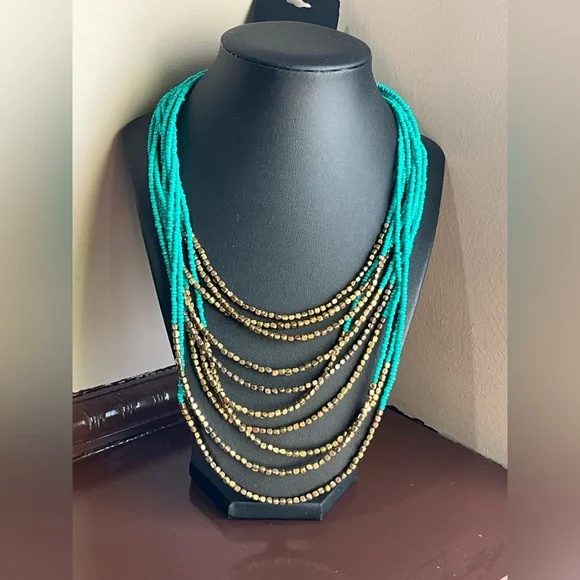 Forever 21 Turquoise and Gold Beaded Necklace - Picture 3 of 5